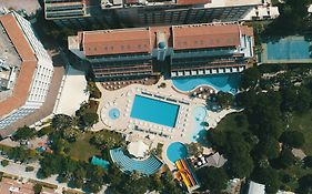 Batihan Beach Resort & Spa